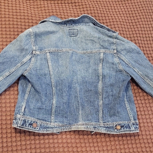 American Eagle Outfitters Blue Jean Jacket - Picture 13 of 13